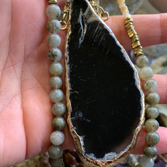 Beautiful Double chain real natural stone Necklace - Picture 6 of 9